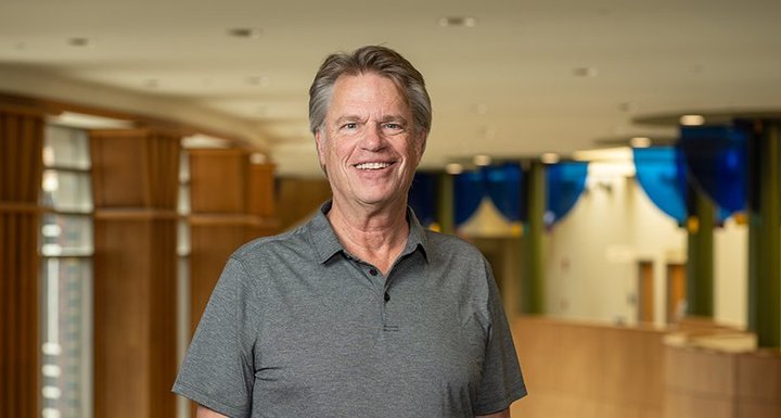A headshot of U-M faculty member Vic Strecher
